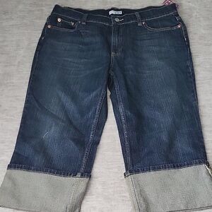 Stylish Women's Dark Blue Cropped Capris